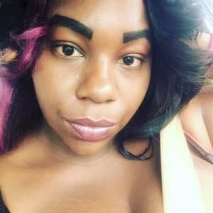 Meet your Posher, Alisha